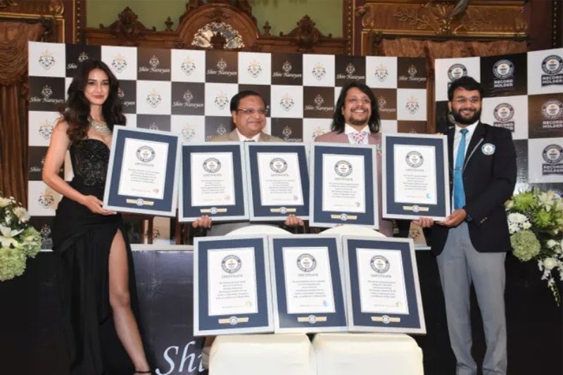 Shiv Narayan Jewellers Makes History Achieving 8 Guinness World Records(TM) Titles